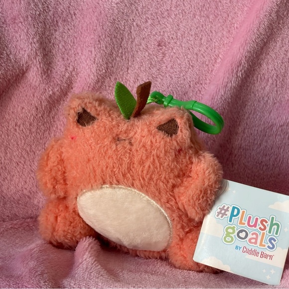 Other - Plush goals angry peach wawa frog clip